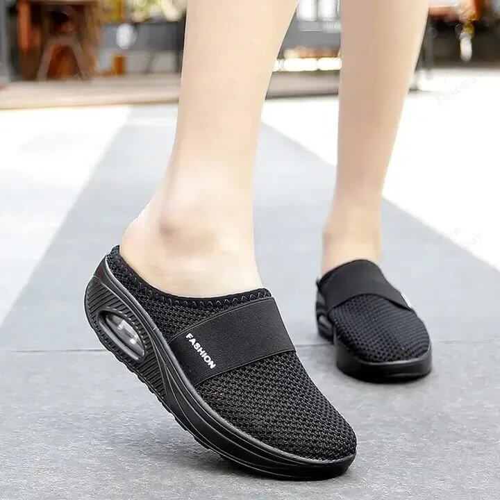 2026 Summer Breathable Mesh Air Cushion Shock Absorbing Shoes