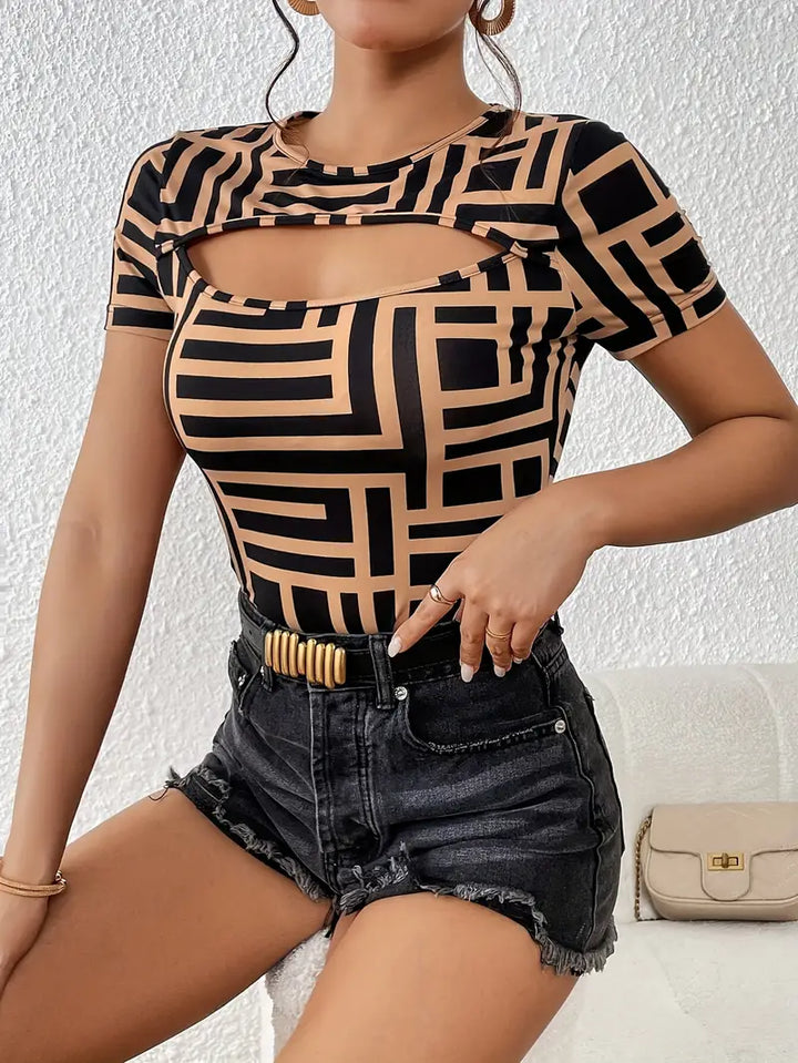 Livia - Elegant cut-out summer T-shirt for women