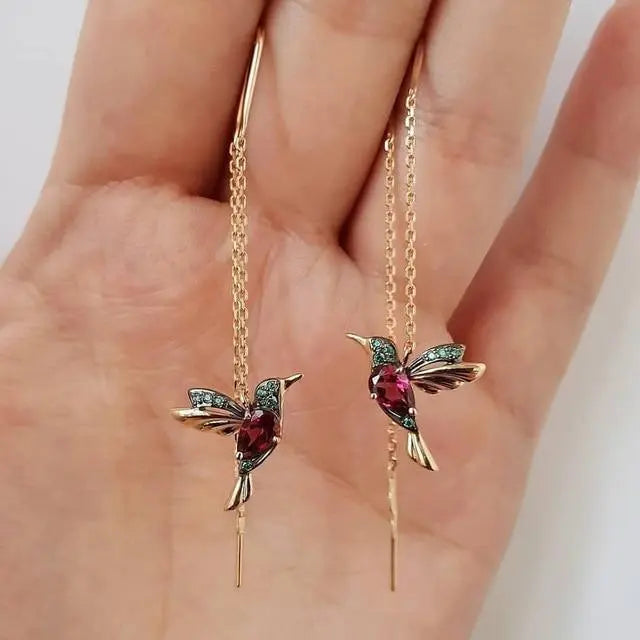 Boucles d’oreilles à enfiler plaquées or avec oxydes de zirconium, colibri automnal
