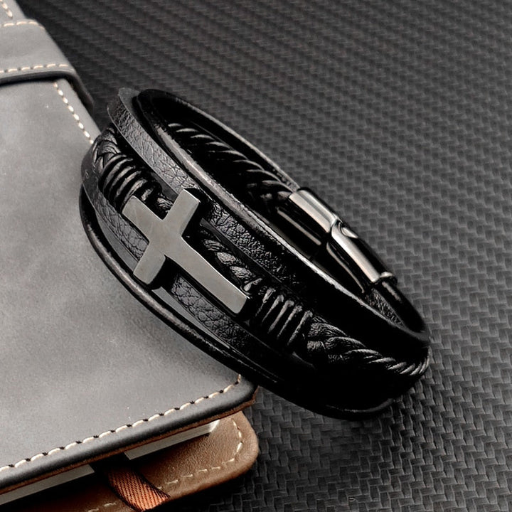 Nolan - Elégant bracelet à croix noire pour l'homme moderne