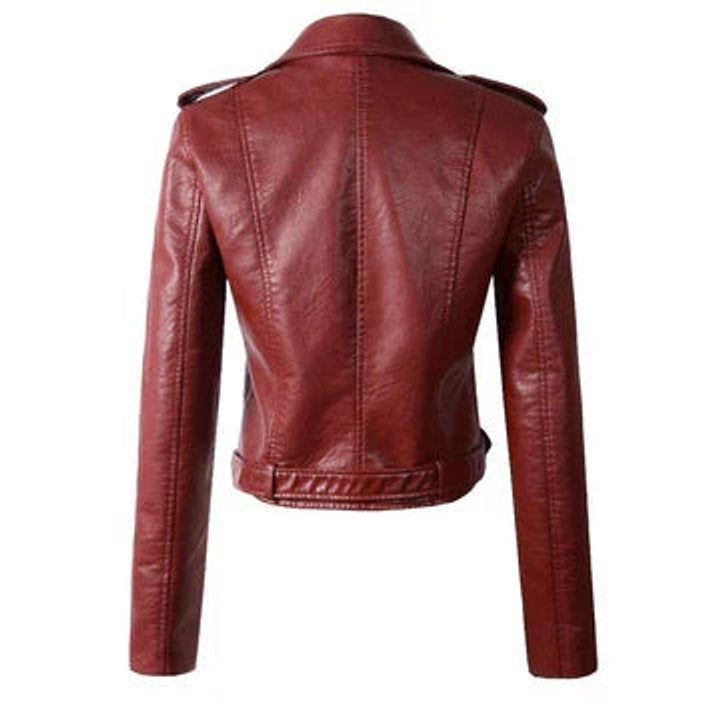 Giacca perfecto da donna in similpelle con cintura, per l’autunno