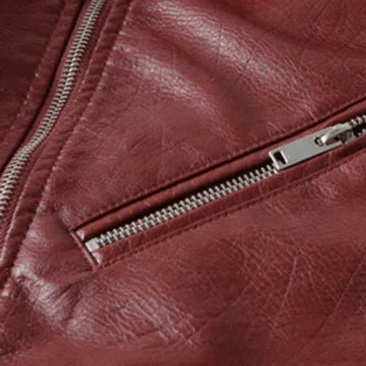 Giacca perfecto da donna in similpelle con cintura, per l’autunno