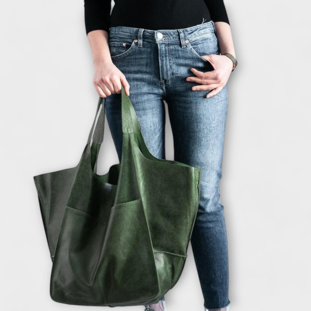 Spacious leather weekend travel bag for women, autumn collection