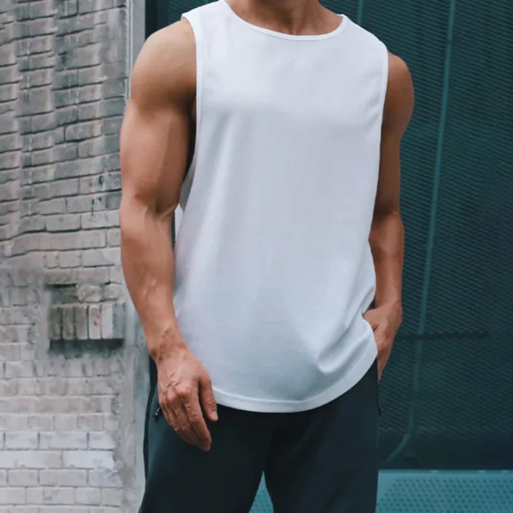 Top sportivo alla moda pronto per l'estate - Broos