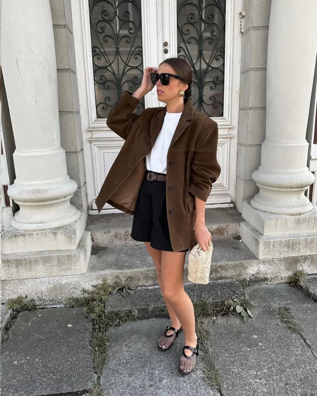 Women’s suede jacket, elegant cut for everyday autumn outfits