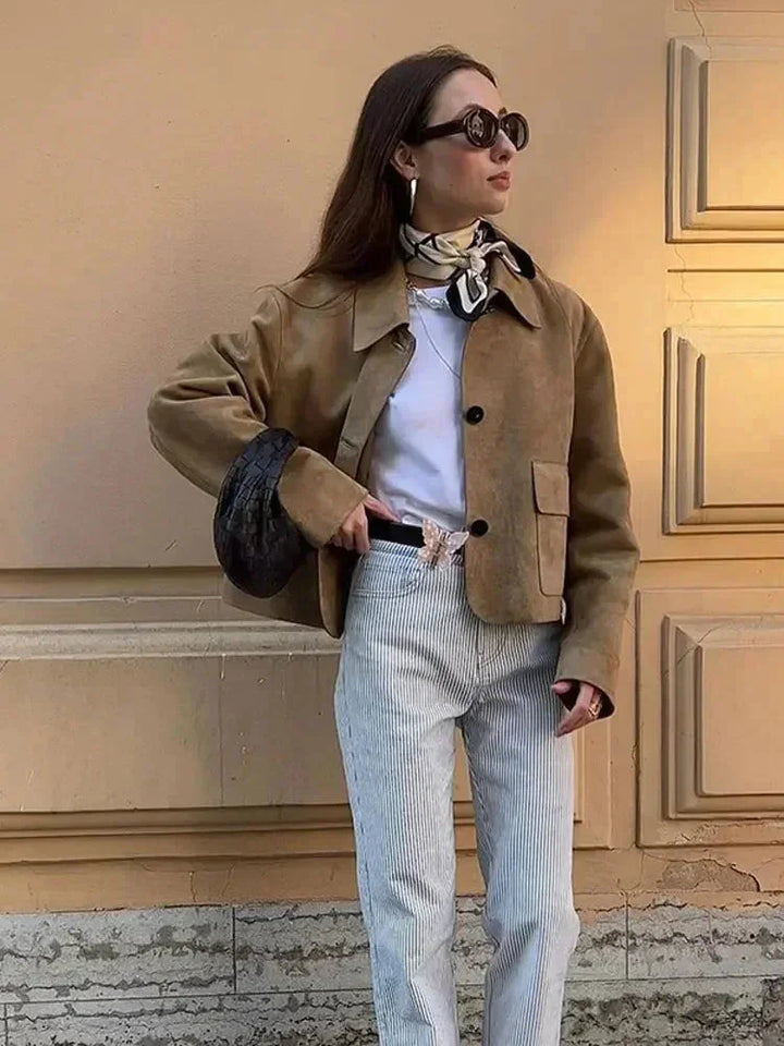 Blazer corto da donna in pelle scamosciata con tasche, giacca elegante di mezza stagione per l’autunno