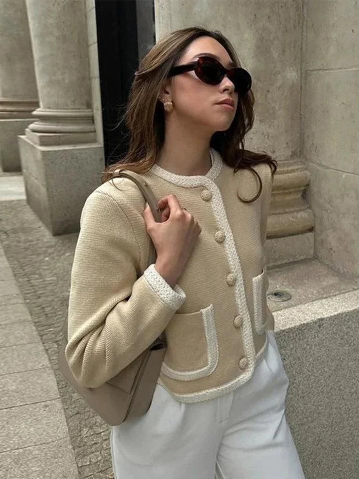 Giacca corta da donna in maglia effetto tweed, elegante e raffinata per l’autunno