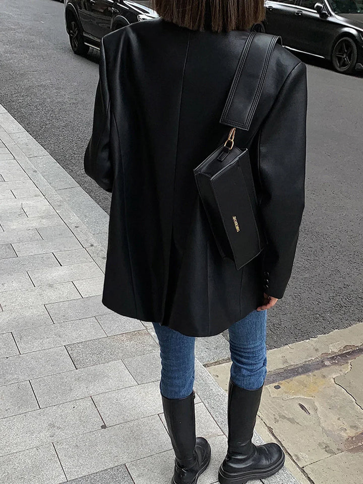 Blazer oversize para mujer de cuero sintético con cuello